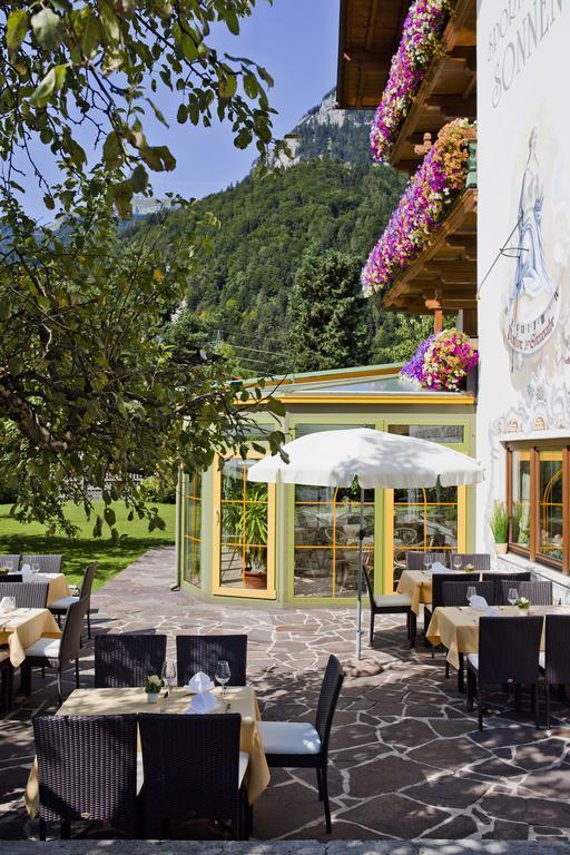 Hotel Sonnenuhr Kramsach Exterior photo